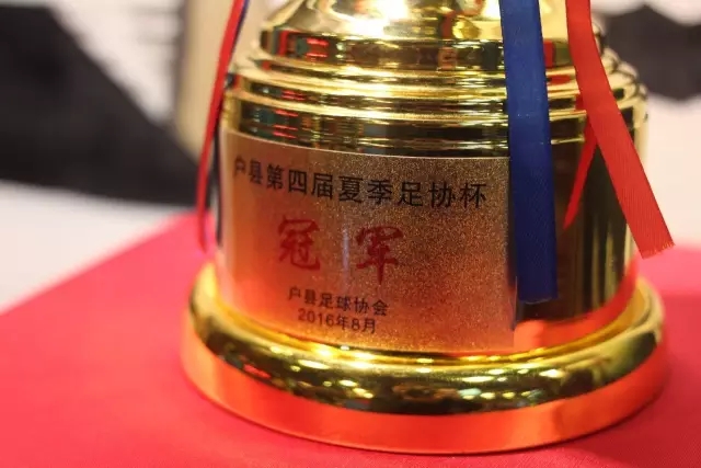 世界杯揭幕战3红创造历史！ 十人墨西哥尬胜九人南非