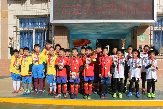 总决赛前瞻：文班手握邓肯剧本 马刺能开启新时代吗？